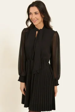 Robe Inesi