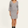 Robe Tia
